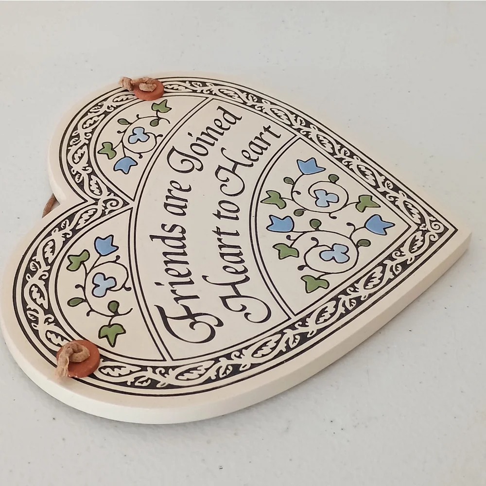 Spooner Creek Designs Ceramic Wall Heart Friends Are Joined Heart To Heart